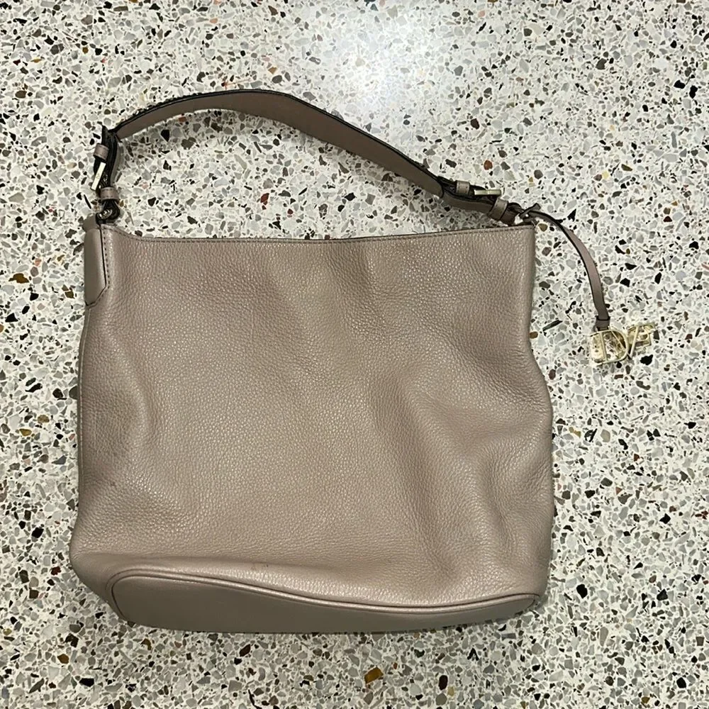 DVF Diane Von Furstenberg Iggy tan neutral shoulder bag gold hardware leather - Picture 2 of 10